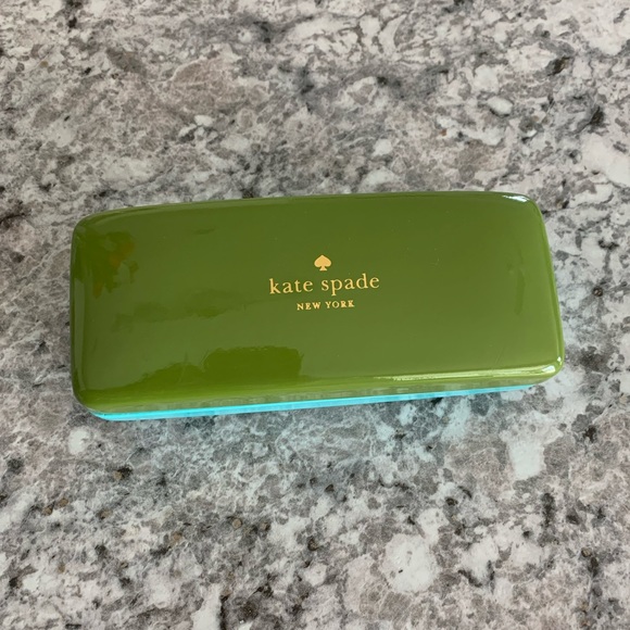 Kate spade glasses case ♠️